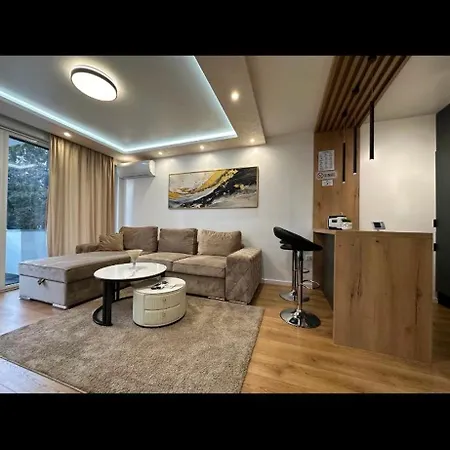 Apartamento Apartman Una *