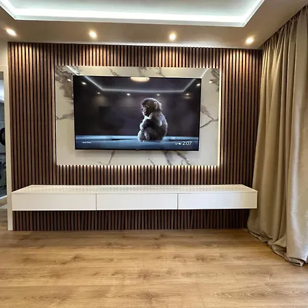 Apartamento Apartman Una *